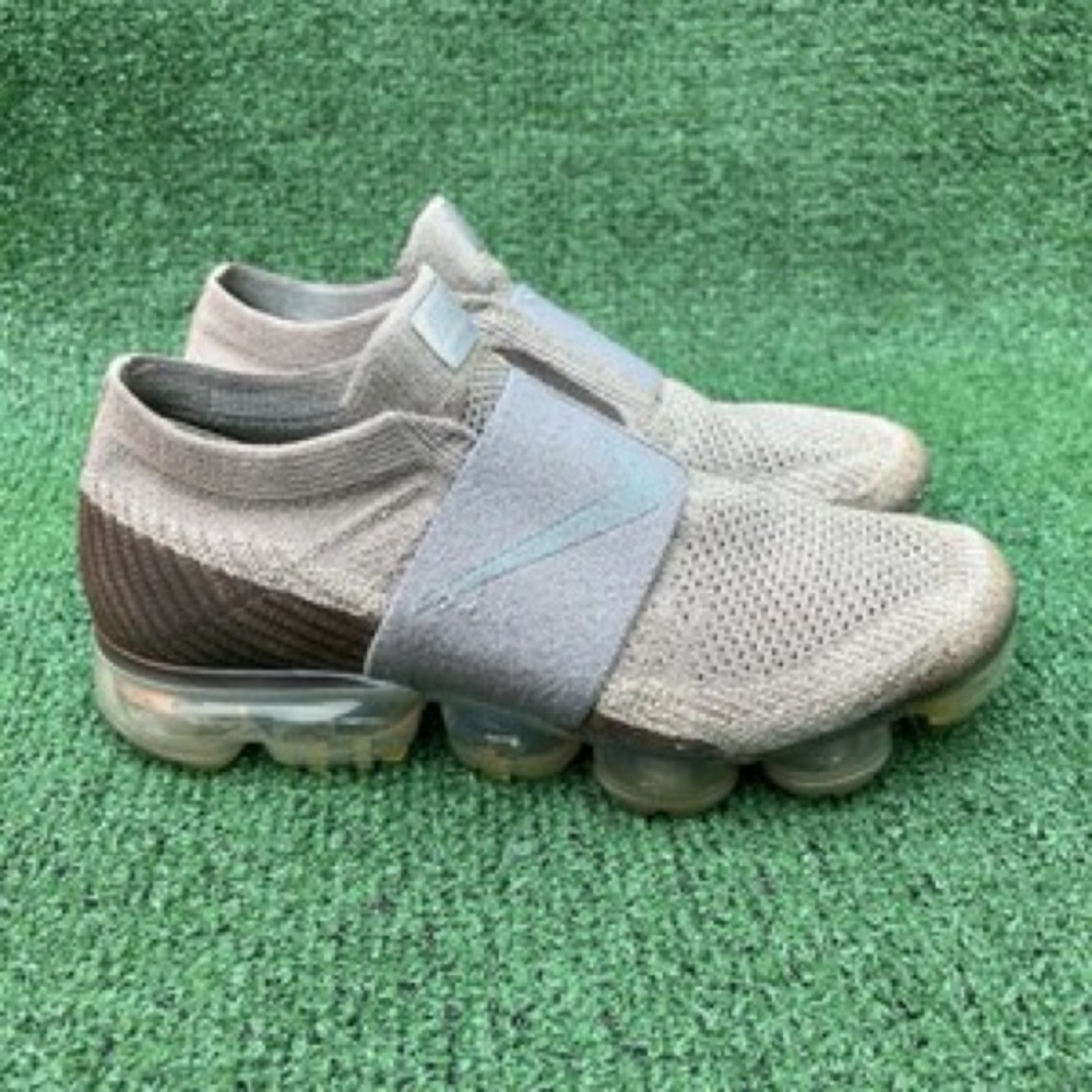Nike VaporMax Flyknit Dark Stucco Green size 5